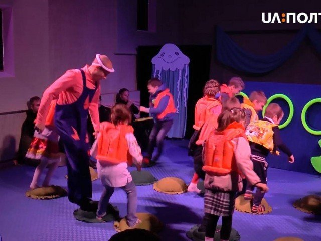 Вісім прем’єр на рік, перемога на конкурсі УКФ...